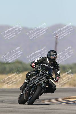 media/Oct-13-2025-Moto Forza (Mon) [[a66d839500]]/4-C Group/Session 3 (Turn 16)/